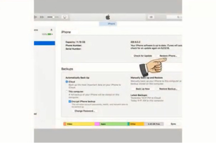 Chọn “Restore iPhone” để sao lưu dữ liệu 