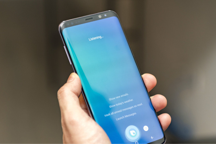 Bixby Voice sẽ lắng nghe yêu cầu và giúp bạn thực hiện các thao tác chụp màn hình